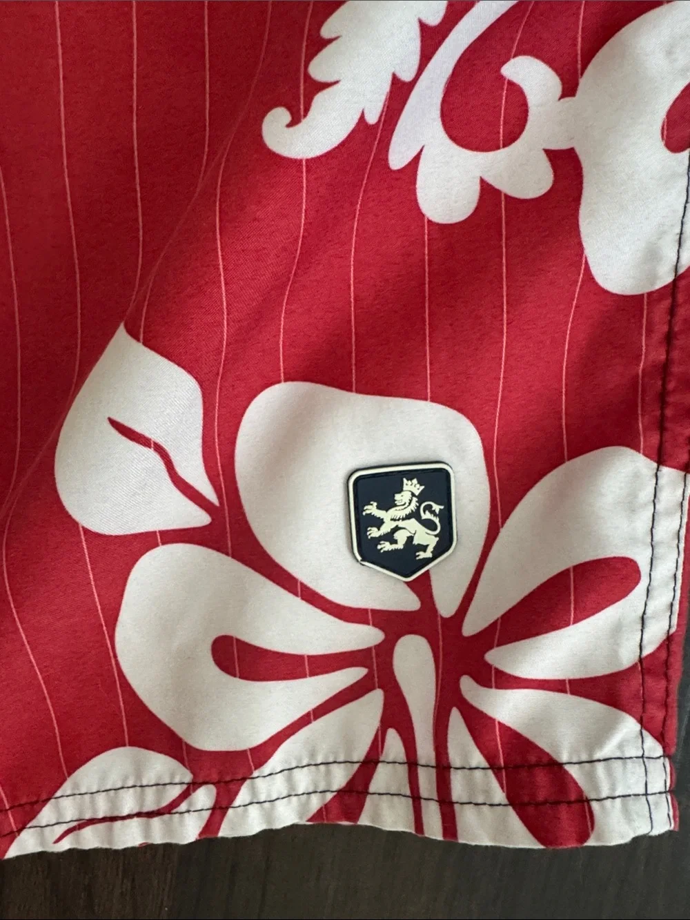 Nat Nast Board Shorts Swim Trunks Red White Floral Swim Luxury Resort Tropical
